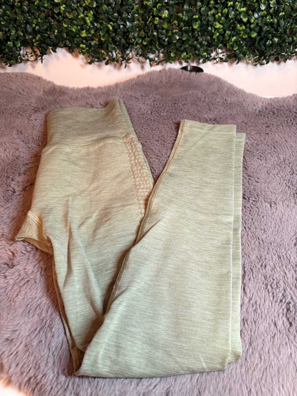Alphalete Light Olive Green Leggings Size Small